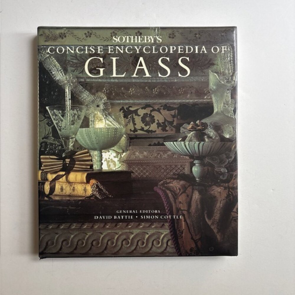 Sothebys Concise Encyclopedia of Glass Vintage 1991 Hardcover Coffee Table Book